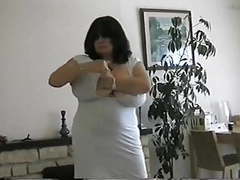KiloLesbians presents: Toni f strips