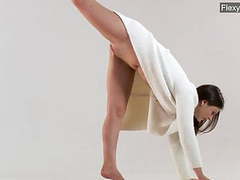 KiloLesbians presents: Sexy naked gymnast kim nadara