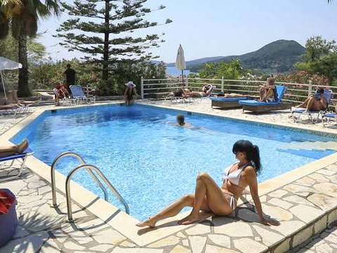 KiloLesbians presents: Public! stranger fucks me in the middle of the hotel pool!