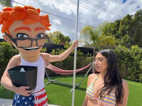 KiloLesbians presents: Cabana heat: sona rides the wave of pleasure with porndude