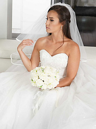 KiloLesbians presents: Bootylicious bride Kelsi Monroe screws a handsome officiant on her wedding day